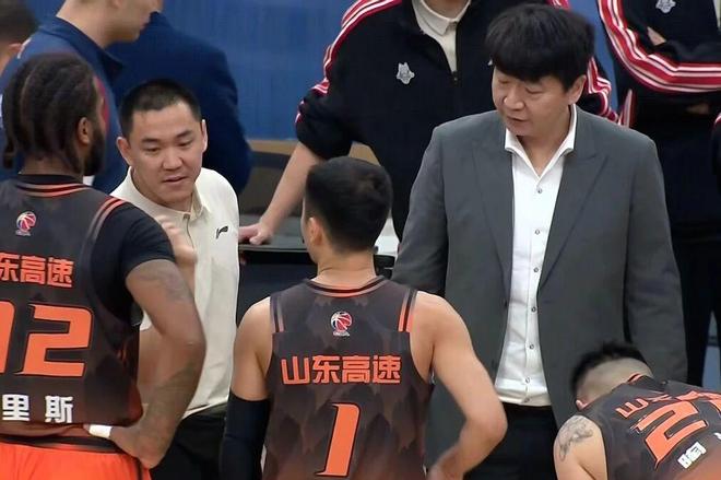 只差官宣!名记透露山东男篮签下新外援,有NBA履历,实力强劲!