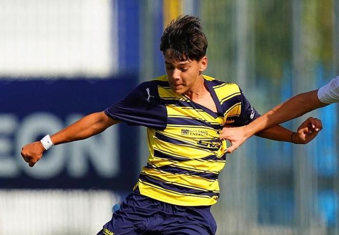 斯基拉：多特、尤文、拜仁关注帕尔马16岁前锋塔利恩特