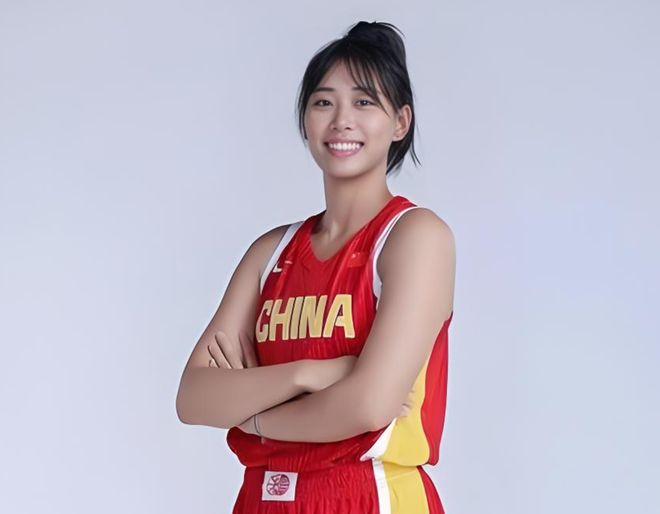 中国女篮赢巴西6分!有2人却开心不起来,合砍0分+8投0中