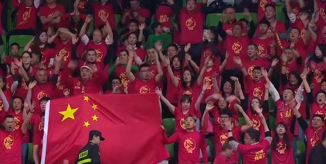 刘禹彤17分7板成大杀器,中国女篮热身赛双杀巴西!后卫还在啃老