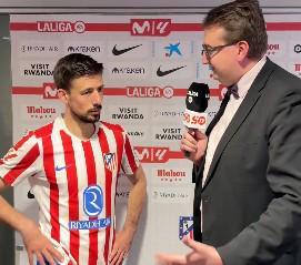 朗格莱:莫利纳是队内远射最强的球员之一;现在该备战欧冠了