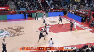 罪魁祸首另有其人!周琦8罚0中,哪怕近2场12罚0中也不该独自背锅