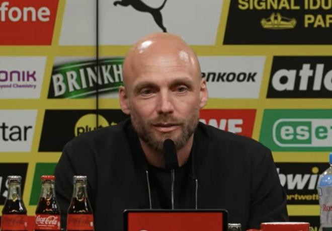 布克:多特和我第一次接触是一月底;会尽可能找市场上的珍珠