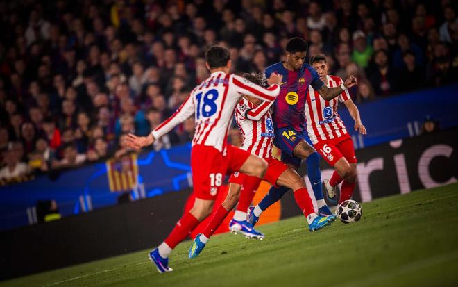 巴萨官网谈不敌马竞:落后2球并非出局,拉什福德曾帮曼联逆转巴黎