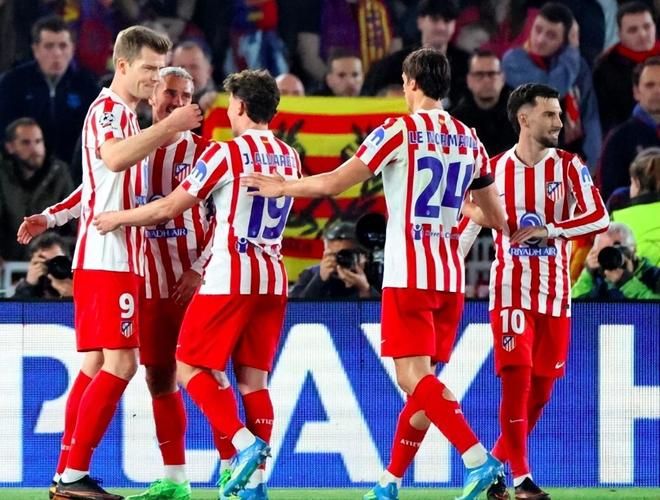 0-2 爆冷！巴萨红牌 + 失利，巴黎 2-0 碾压利物浦，欧冠变天了