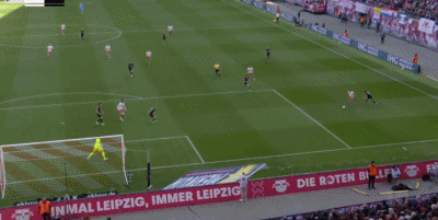 半场:莱比锡0-0门兴,巴库屡造威胁