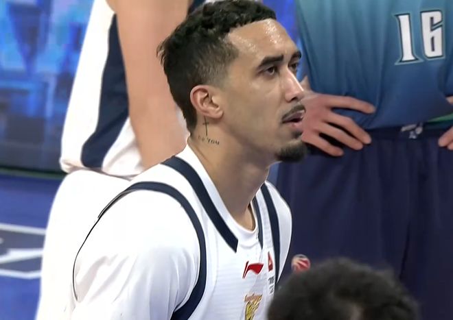 广东91-85广厦！球员评分：4人满分，2人良好，3人不合格