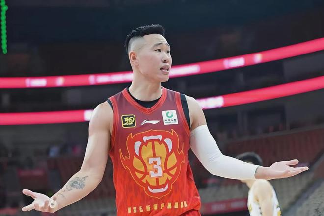 随着深圳、广州大胜，CBA又乱了！广东保住四强，广州也稳了