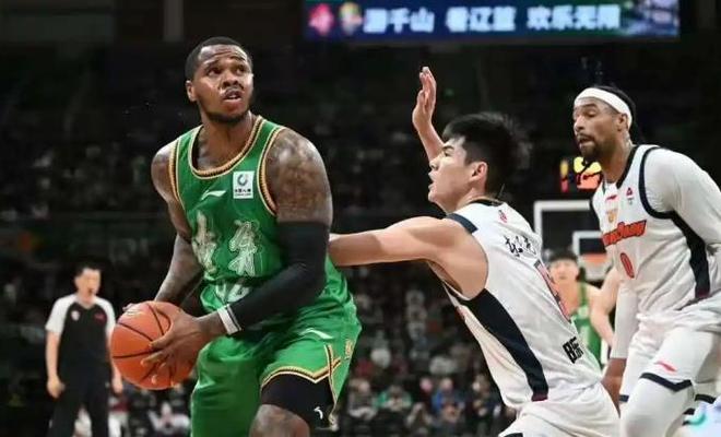 混的不错!辽篮旧将土超表现亮眼 被调侃CBA强度太大