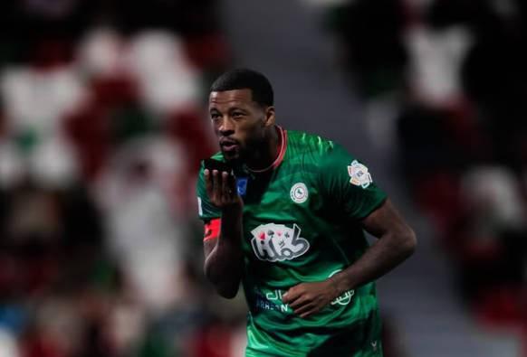 天空：35岁威纳尔杜姆与达曼协作合同今夏到期，他渴望回英超