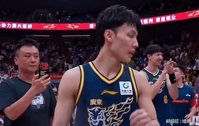 终于来了！焦泊乔联手徐昕逼走杜锋，广东队教练组面临大洗牌？