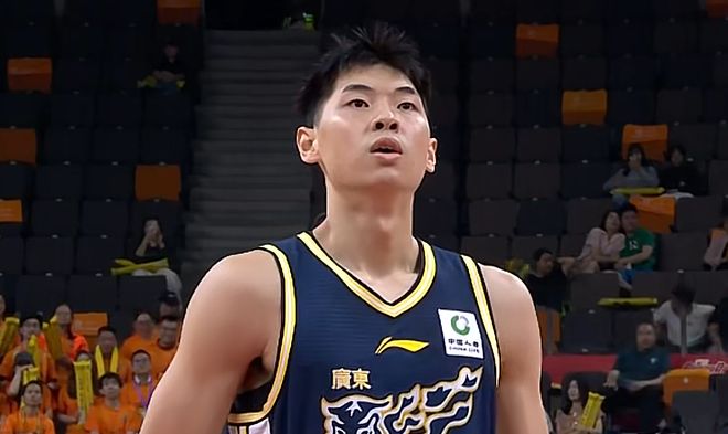 赢宁波3分！CBA名记大赞广东队1人：不是崔永熙，不是徐杰