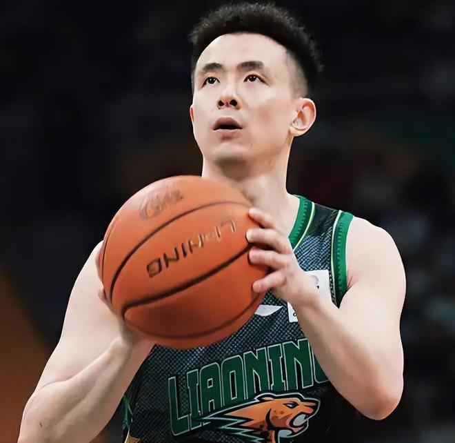 辽宁103-95同曦4利好!2后卫回暖,双塔攻守一体,有望直冲前8!