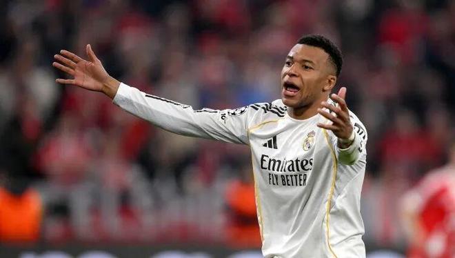 “格林公式”几近闭环，姆巴佩欧冠十年噩梦，仍在继续 | 足坛狠人