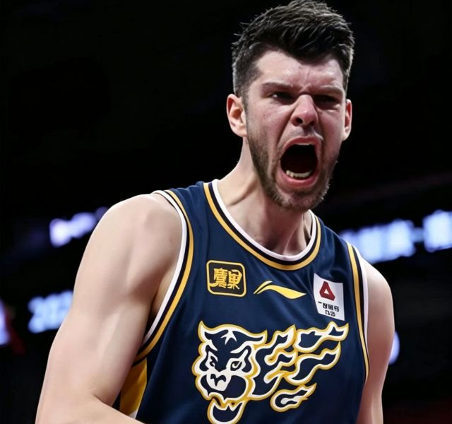 定了!单场50+18拉科塞维奇自宣加盟广东男篮 弥补最大短板