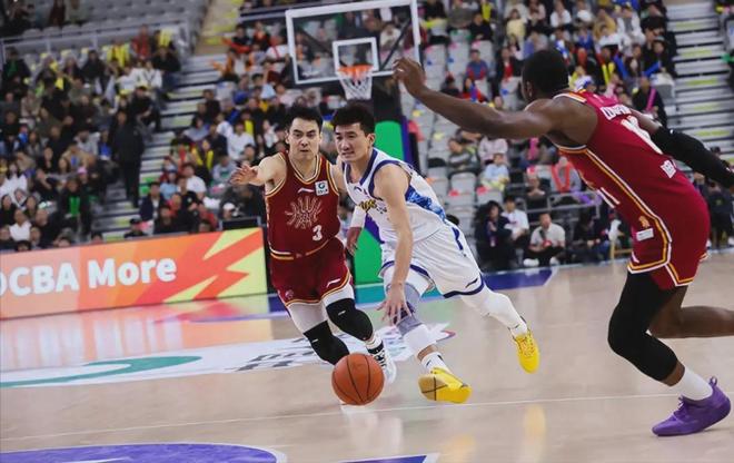 孙铭徽即将复出！广厦迎来战完整阵容，为季后赛做准备