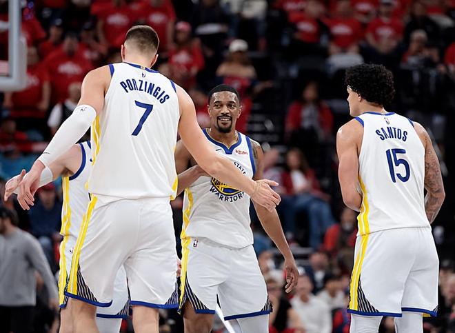 外线投篮手感依然不佳！勇士后场大闸到底何时才能找到手感？