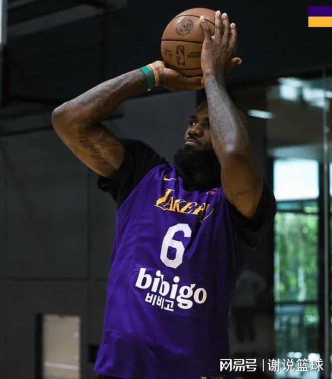 季后赛首战全部结束，湖人四数据领跑全联盟，防守改观更加关键？