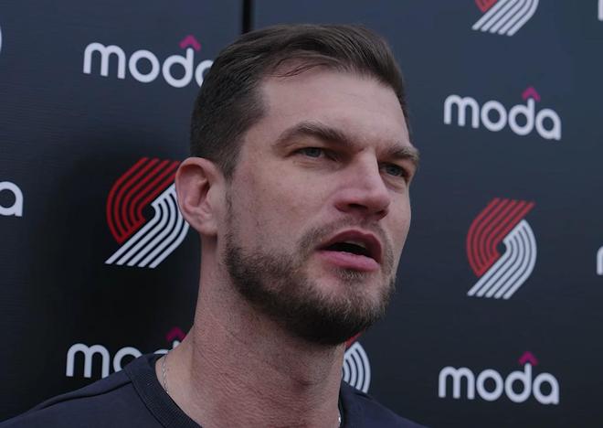 斯普利特：重点准备了如何攻防文班，我从波波维奇身上学到很多