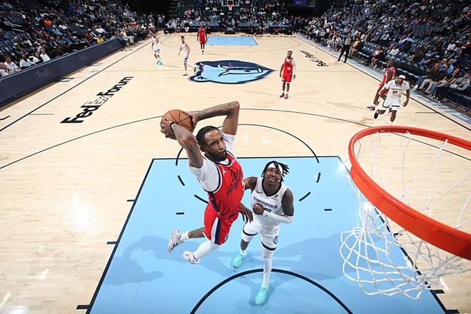 不吃球权也能打出全面数据,快船锋线大将并不是与哈登绑定的球员