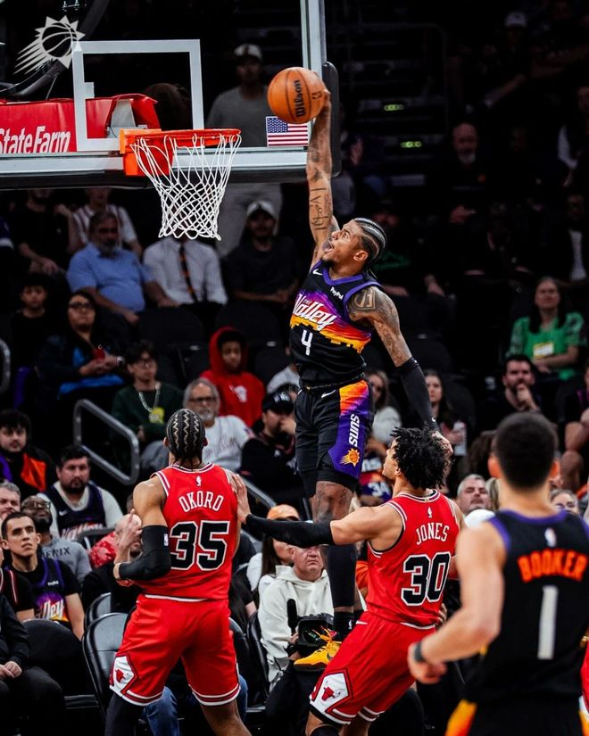 又伤!玻璃中锋再次倒下,3换1交易失败,湖人,逃过一劫啊