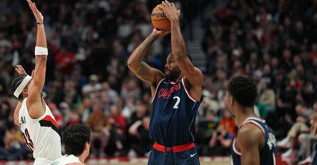 伦纳德连续57场得分20+ 追平麦卡杜保持的快船队史最长纪录