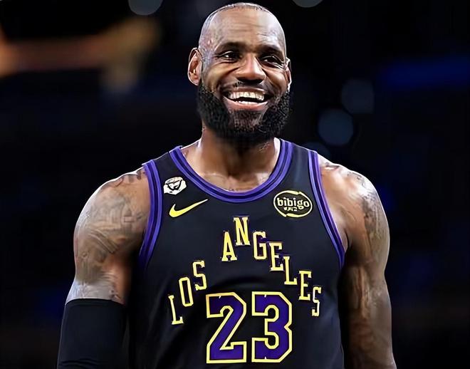 12010助攻!历史第4人!老詹完成神级里程碑,基德的纪录保不住了