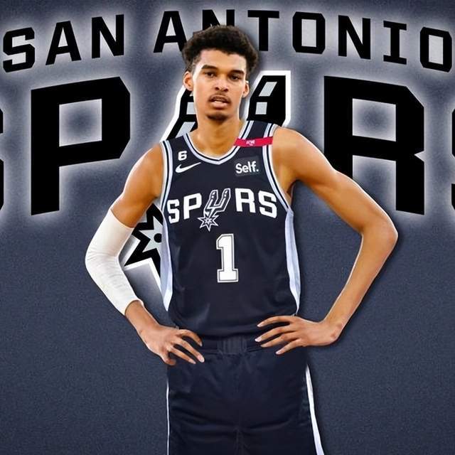 从百万到十亿，文班的钱包和球技一样在狂飙