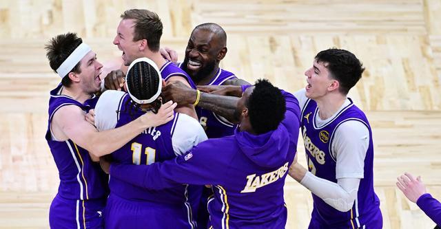 东契奇谈肯纳德绝杀：他是联盟最出色的射手之一 我对他充满信心