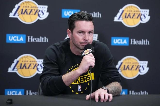 JJ Redick摊牌:湖人备战6周,东契奇大概率首轮报销