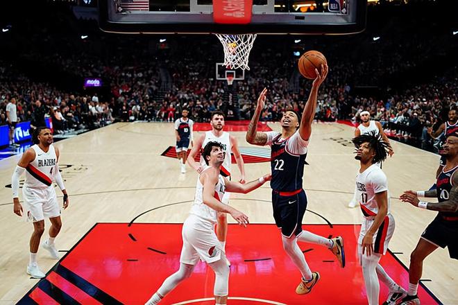 打不死的小强!要不是侧翼新星足够强硬,他早就被快船淘汰了?