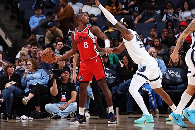 进攻贡献度还在不断下滑,快船后场大闸的状态有些令人担心?