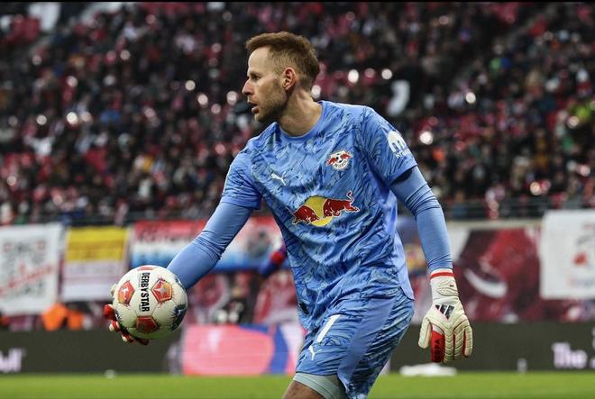 德天空:莱比锡与门将古拉西奇就降薪续约达成协议