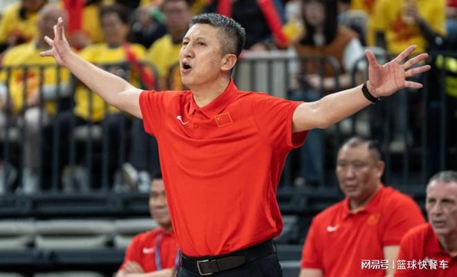 男篮终于动真格了？郭士强秘密集训憋大招：全力冲击两连胜？
