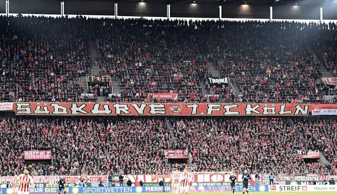 R.I.P.,科隆对阵霍芬海姆赛前在看台上摔倒的球迷已离世