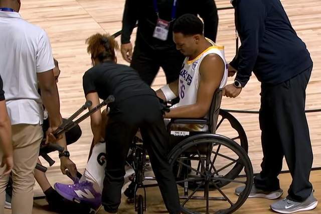 复出!前广东外援重返CBA签约宁波男篮,去年膝盖重伤错过NBA