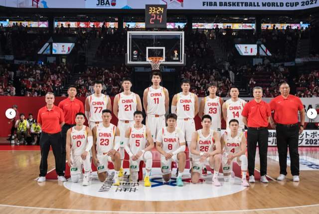 央视直播!对阵中国台北,郭士强大胆变阵,首发5人曝光,2人落选