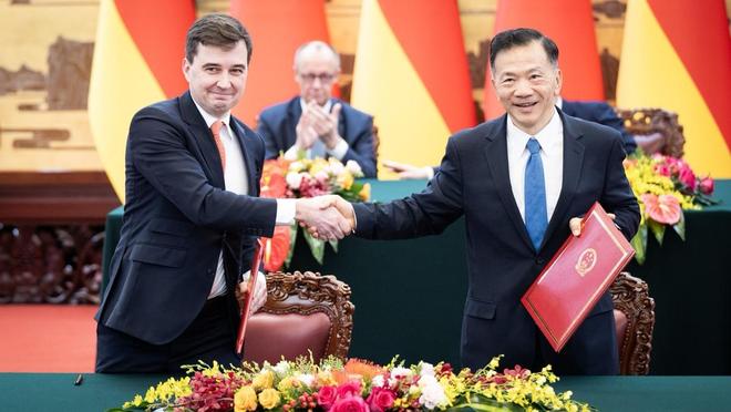 德甲与总台签署合作备忘录,进一步推动足球在中国的发展