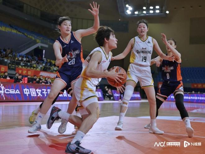 女篮俱乐部杯决赛阶段在清远开赛,广东女篮首战加时憾负