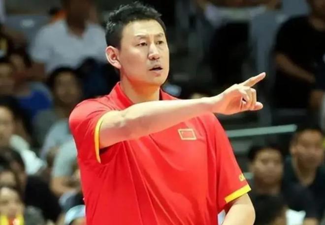 三年禁赛期满，李楠即将复出，可能取代许利民成为首钢新主帅