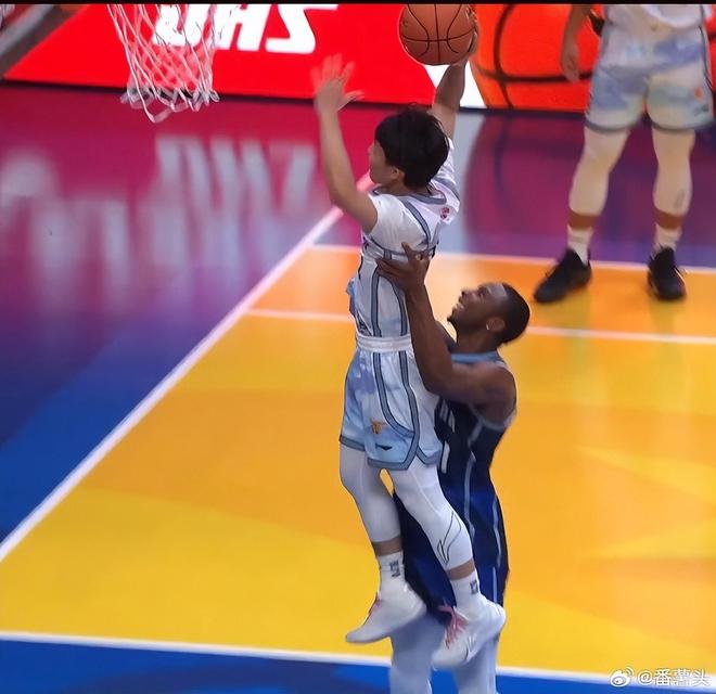 全明星南区161-147北区 球员评价：7人优秀，5人及格