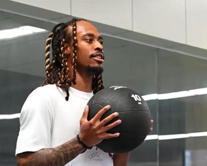 广东客场对阵新疆,外援麦考尔复出,崔永熙首秀时间待定