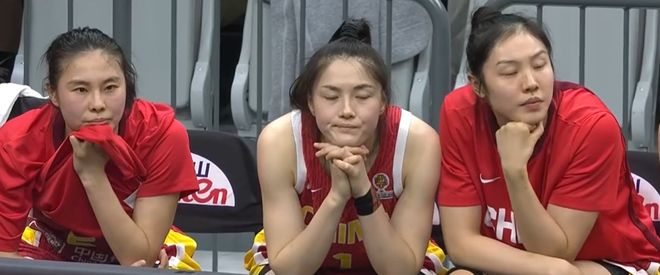 中国女篮15分惨败原因曝光!4人表现拉胯,宫鲁鸣强推新人引争议