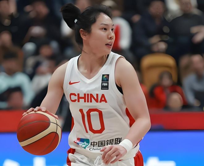 女篮赢10分！有3人却开心不起来，表现糟糕 令人失望