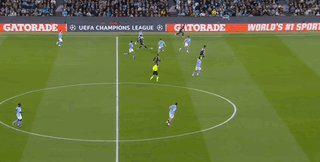 【欧冠】B席红牌+小熊双响,皇马总比分5比1双杀曼城