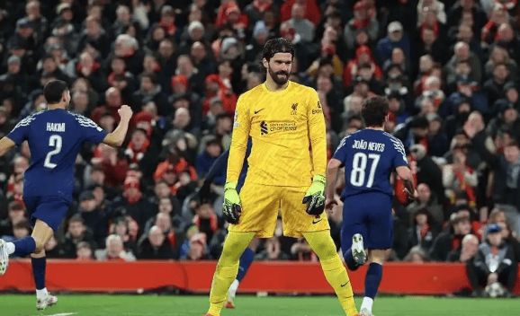 欧冠1/4决赛对阵出炉:利物浦复仇战,拜仁皇马宿命对决