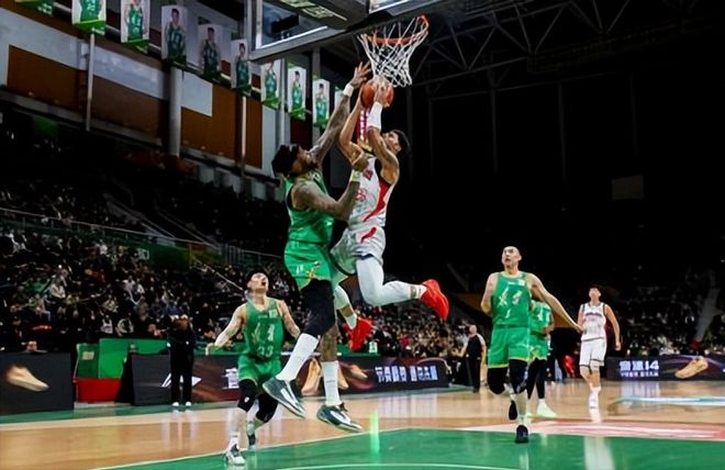 继伟三分超级高水平,乌戈执教7胜1负,赛后正式表态