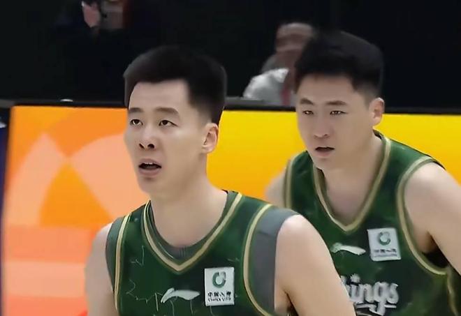 冰释前嫌,此前卷入内讧风波的郭昊文和赵柏清本轮联袂出战