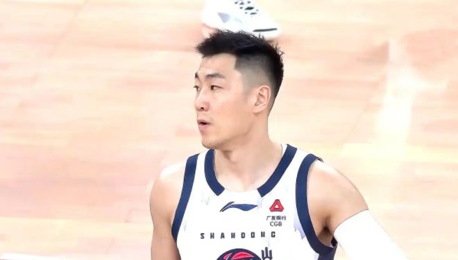 挖坑难填，五人上双难挽败局，山东男篮96-112负上海，遭遇两连败