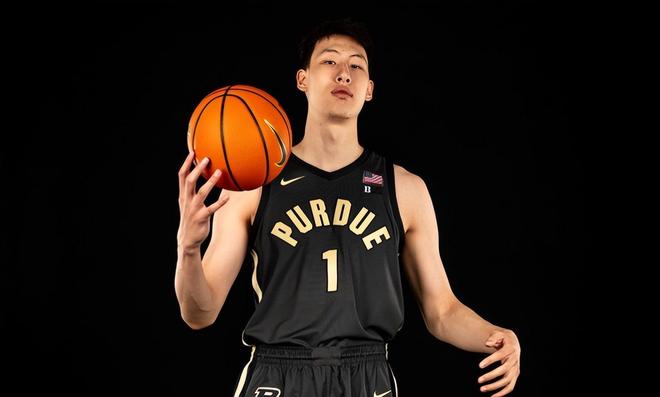 恭喜!中国男篮18岁2米15新星入选篮球峰会:看齐王治郅阿联?